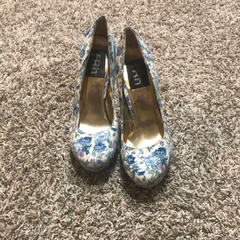 Womens heels
